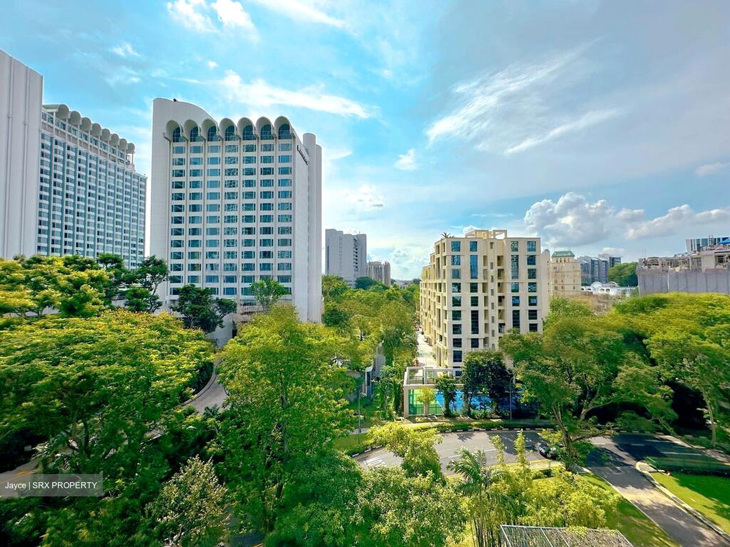 Nouvel 18 (D10), Condominium #529323931